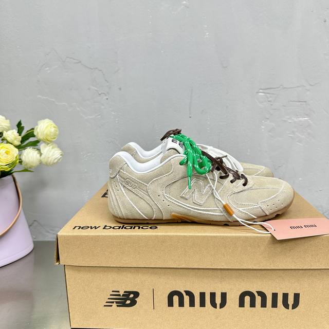 冲量价: 男+10情侣款miumiu缪缪 X New Balance Nb530 休闲 运动鞋 阿甘鞋 德训鞋 原版购入开发做货 Miu Miu X New B